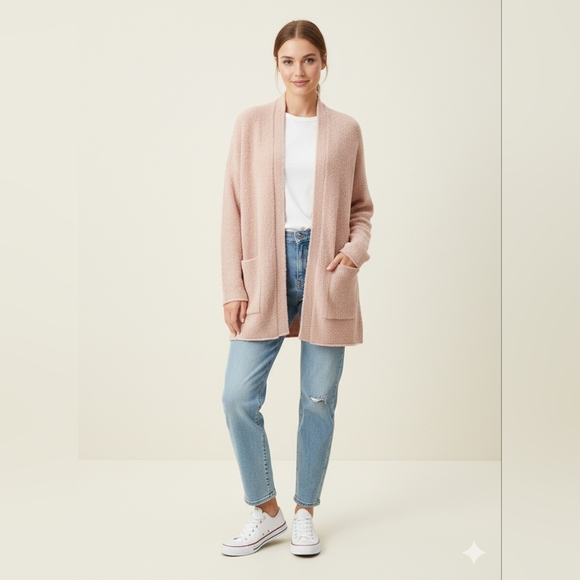 Talula Sweaters - Talula (Aritzia)/ Cozy Dusty Pink Fuzzy Popcorn Knit Cardigan/ Size US XS